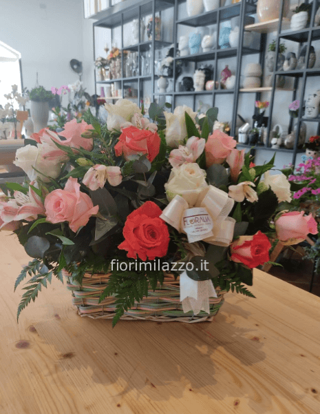 Cesto di fiori assortiti maxi