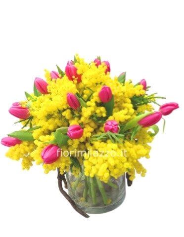 Bouquet di tulipani e mimosa piccolo